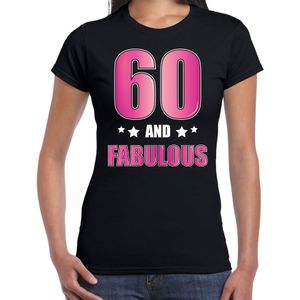 60 and fabulous verjaardag cadeau t-shirt / shirt - zwart met roze en witte letters - voor dames - 60ste verjaardag kado shirt / outfit