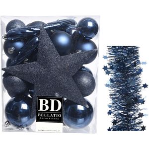Kerstversiering kunststof kerstballen 5-6-8 cm met ster piek en sterrenslingers pakket donkerblauw 35x stuks - Kerstboomversiering