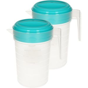 2x stuks waterkan/sapkan transparant/blauw met deksel 2 liter kunststofÃ¯Â¿Â½- Smalle schenkkan die in de koelkastdeur past