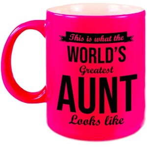 This is what the worlds greatest aunt looks like cadeau koffiemok / theebeker - neon roze - 330 ml - verjaardag / bedankje