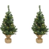 2x Volle kleine/mini kerstbomen groen in jute zak met verlichting 60 cm - Kunst kerstbomen / kunstbomen