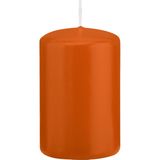 1x Oranje cilinderkaarsen/stompkaarsen 5 x 8 cm 18 branduren - Geurloze kaarsen oranje - Woondecoraties