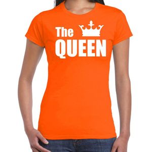 The queen t-shirt oranje met witte letters en kroon voor dames - Koningsdag - fun tekst shirts