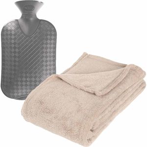 Fleece deken/plaid Licht Beige 125 x 150 cm en een warmwater kruik 2 liter
