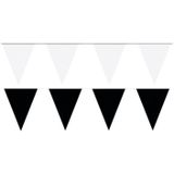 Zwart/Witte feest punt vlaggetjes pakket - 60 meter - slingers / vlaggenlijn