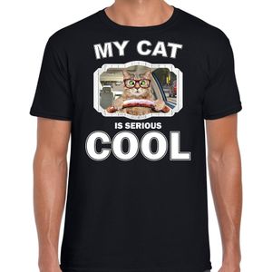 Autorijdende kat katten t-shirt my cat is serious cool zwart - heren - katten / poezen liefhebber cadeau shirt
