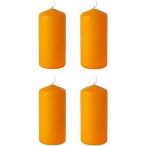 4x stuks oranje stompkaarsen 15 cm 45 branduren - oranje decoratie kaarsen - Woondecoratie/woonaccessoires