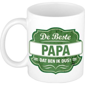 De beste papa cadeau koffiemok / theebeker wit met groen embleem - 300 ml - keramiek - cadeaumok Vaderdag / verjaardag