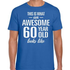 Awesome 60 year - geweldige 60 jaar cadeau t-shirt blauw heren -  Verjaardag cadeau