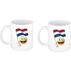 2x stuks smiley vlag Nederland mok/ beker wit 300 ml