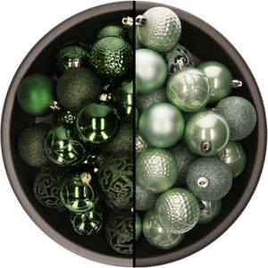 Bellatio Decorations Kerstballen mix - 74-delig - donkergroen en mintgroen - 6 cm - kunststof