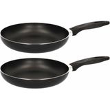 2x Zwarte aluminium koekenpannen met dubbel anti aanbak laag 24 cm - bakken/koken - koekenpannen keukengerei