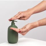 Zeller Zeeppompje/dispenser - kunststeen - salie groen - 16 cm - Scandinavisch strak design