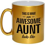 This is what an awesome aunt looks like cadeau mok / beker - goudkleurig - 330 ml - verjaardag - kado mok / beker