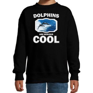 Dieren dolfijnen sweater zwart kinderen - dolphins are serious cool trui jongens/ meisjes - cadeau dolfijn groep/ dolfijnen liefhebber - kinderkleding / kleding