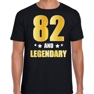 82 and legendary verjaardag cadeau t-shirt / shirt - zwart - gouden en witte letters - voor heren - 82 jaar  / outfit