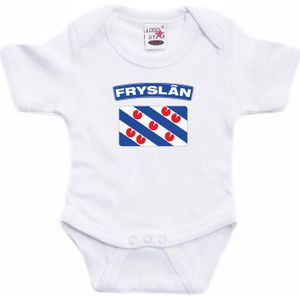 Fryslan baby rompertje met vlag wit jongens en meisjes - Kraamcadeau - Babykleding - Friesland landen romper