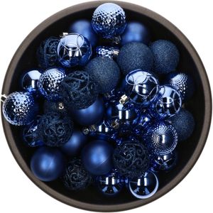 37x stuks kunststof kerstballen kobalt blauw 6 cm inclusief zilveren kerstboomhaakjes - Kerstversiering