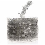 Set van zilveren glitter kerstslinger 270 cm en kerstboom sterren folieslinger 700 cm