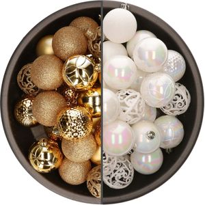 Bellatio Decorations Kerstballen mix - 74-delig - parelmoer wit en goud - 6 cm - kunststof