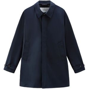 Woolrich, Mantels, Heren, Blauw, L, Blauwe Winterjas met Riemmanchetten