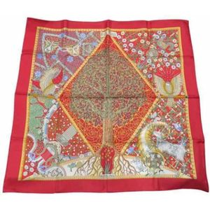 Hermès Vintage, Pre-owned, Dames, Veelkleurig, ONE Size, Pre-owned Silk scarves