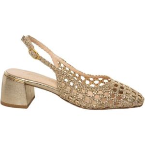 Bianca Di, Schoenen, Dames, Geel, 39 EU, Leer, Geweven gouden slingback sandalen