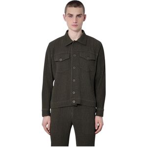 Issey Miyake, Jassen, Heren, Groen, L, Wol, Geplooide wollen jas