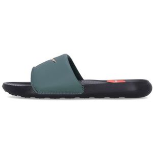 Nike, Schoenen, Heren, Groen, 40 EU, Swoosh Slippers