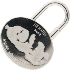 Hermès Vintage, Pre-owned, Dames, Grijs, ONE Size, Pre-owned Fabric key-holders