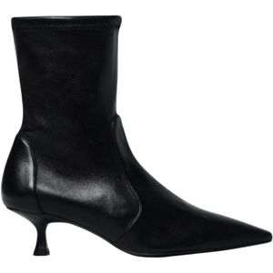 Stuart Weitzman, Schoenen, Dames, Zwart, 37 EU, Suède, Suède Puntige Neus Enkellaarzen