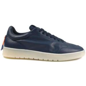Barracuda, Schoenen, Heren, Blauw, 40 EU, Leer, Navy Blue Leren Sneakers met Kleuraccenten