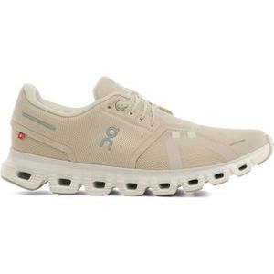 On Running, Sport, Dames, Beige, 37 1/2 EU, Beige Sneakers met Chunky Rubberen Zool
