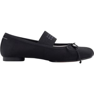 MM6 Maison Margiela, Schoenen, Dames, Zwart, 40 EU, Leer, Zwarte Ballerina`s met Iconische Tabi-teen