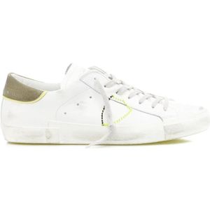 Philippe Model, Schoenen, Heren, Wit, 45 EU, Katoen, Witte lage top sneakers met verontrustende details