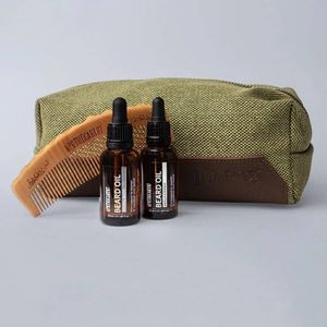 Apothecary 87 Dopp Bag Beard kit: Original Recipe beard oil 10ml + Vanilla & Mango beard oil 10ml + The 87 Club comb + Dopp bag